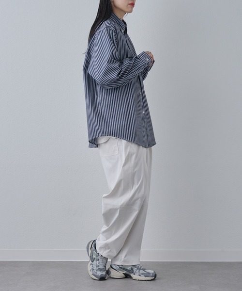 COLONY 2139（コロニートゥーワンスリーナイン）の「ジャガードストライプボタンダウンシャツ（シャツ/ブラウス・メンズ・サックスブルー/ネイビー/ホワイト・MEDIUM/LARGE）」の22枚目の写真