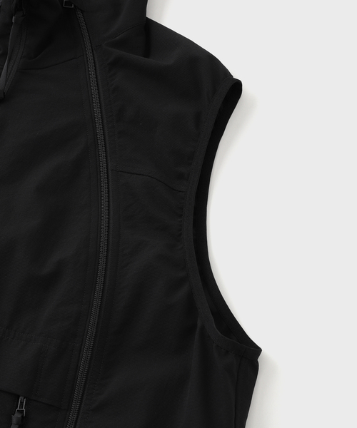 Product Twelve（プロダクトトゥエルブ）の「Product Twelve (プロダクトトゥエルブ) Ventilation Utility Vest 25SS-PVE01（その他アウター・メンズ・ブラック・2/3）」の15枚目の写真