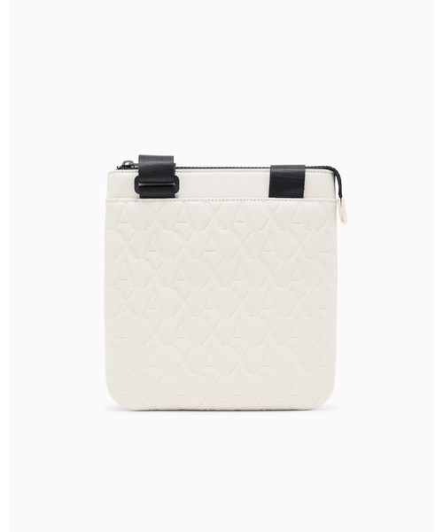 ARMANI EXCHANGE(アルマーニエクスチェンジ)の「【A|X アルマーニ エクスチェンジ】オールオーバーエンボスロゴ フラットショルダーバッグ(EC限定カラー含)(ショルダーバッグ・メンズ・ブラック/オレンジ/ホワイト/ブラウン・FREE)」の13枚目の写真