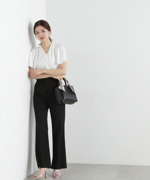 PROPORTION BODY DRESSING（プロポーションボディドレッシング）の「スリット入りフレアパンツ / 1215130305（その他パンツ・レディース・ベージュ/ブラック・SMALL/MEDIUM）」の8枚目の写真