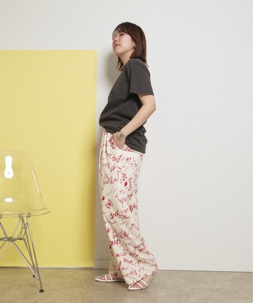 palm RICHE(ポームリシュ)の「LUEUR フロッキーロゴT 半袖(Tシャツ/カットソー・レディース・オフホワイト/ライトブルー/チャコールグレー・M)」の15枚目の写真