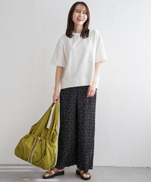 ikka(イッカ)の「コットンUSAミニ裏毛半袖Tシャツ(Tシャツ/カットソー・レディース・ブルー/チャコールグレー/オフホワイト/グリーン/ライトグレー/オレンジ・M/L/S)」の14枚目の写真