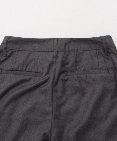 CavariA(キャバリア)の「インタックワイドパンツ(その他パンツ・レディース・チャコールグレー/ブラック/ネイビー/ブラウン・マルチサイズ)」の17枚目の写真