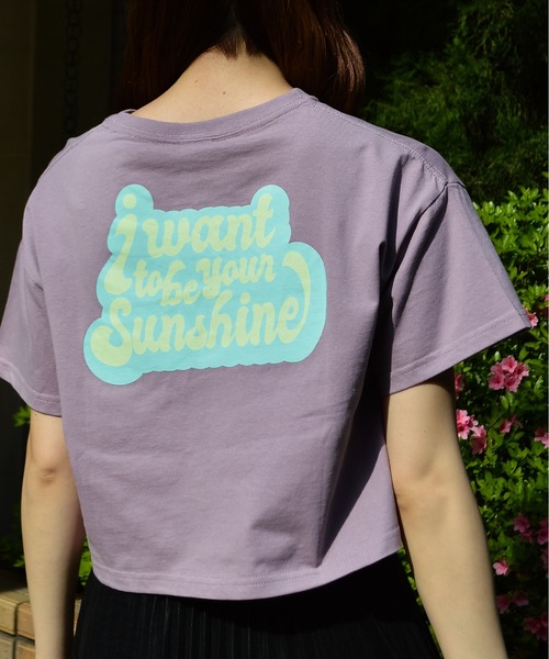spiritoso(スピリトーゾ)の「【spiritoso】SunshineポップカラーTシャツ(Tシャツ/カットソー・レディース・スミクロ/バイオレット/ホワイト/グレイッシュベージュ/カーキ・FREE)」の5枚目の写真