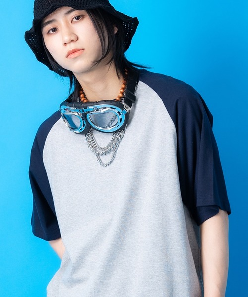 a.p.o.v.（エーピーオービー）の「a.p.o.v. オーバーサイズラグランTシャツ（Tシャツ/カットソー・メンズ・グレー系1/グレー系2/ホワイト×ブラック/ホワイト×レッド/ホワイト×ネイビー・L/M）」の4枚目の写真