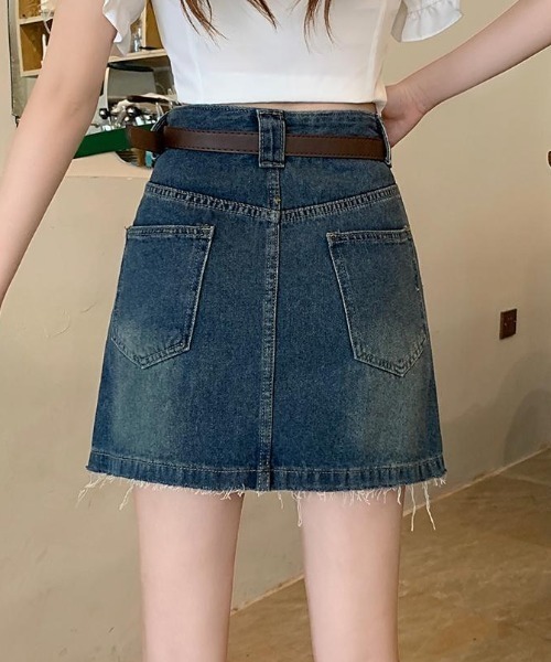 Teem Store（チームストア）の「【ベルト付き】切りっぱなしフリンジデニムミニスカート（スカート・レディース・ブルー・M/L）」の7枚目の写真