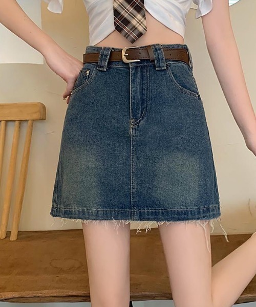 Teem Store（チームストア）の「【ベルト付き】切りっぱなしフリンジデニムミニスカート（スカート・レディース・ブルー・M/L）」の5枚目の写真