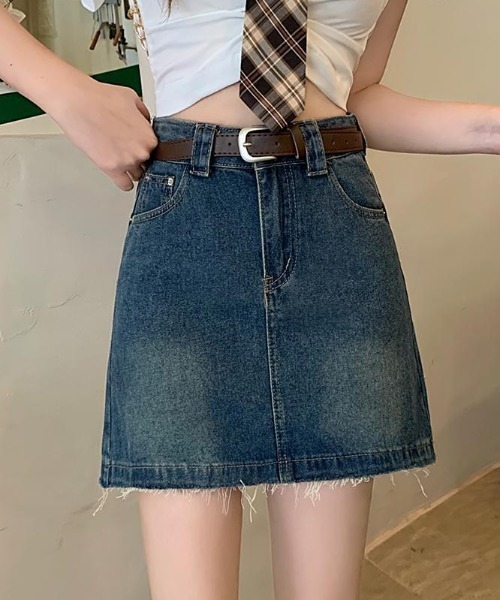 Teem Store（チームストア）の「【ベルト付き】切りっぱなしフリンジデニムミニスカート（スカート・レディース・ブルー・M/L）」の13枚目の写真