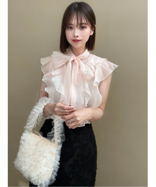 MERCURYDUO（マーキュリーデュオ）の「【追加生産】オーガンジー配色メローラッフルフリルブラウス（シャツ/ブラウス・レディース・オフホワイト/グレー/ベビーピンク・FREE）」の17枚目の写真