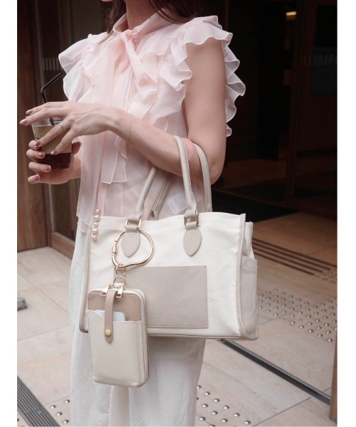 MERCURYDUO（マーキュリーデュオ）の「【追加生産】オーガンジー配色メローラッフルフリルブラウス（シャツ/ブラウス・レディース・オフホワイト/グレー/ベビーピンク・FREE）」の20枚目の写真