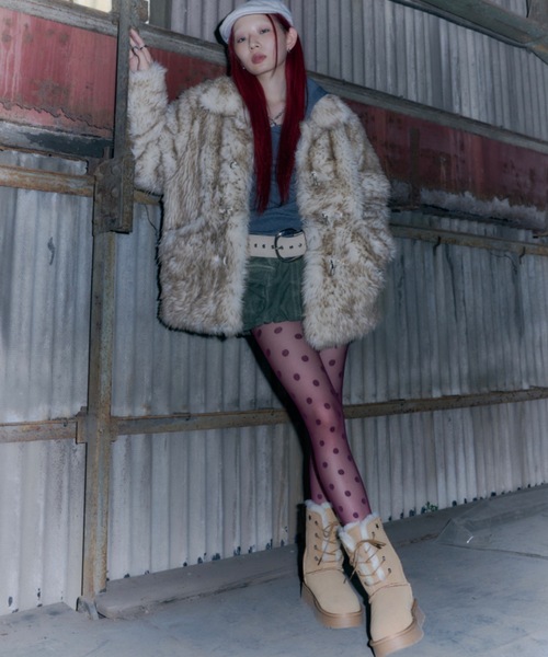 DTYYPE(ドタイプ)の「8ホールムートンブーツ(ブーツ・レディース・カーキ/ブラウン・LARGE/MEDIUM/SMALL/X-LARGE)」の11枚目の写真