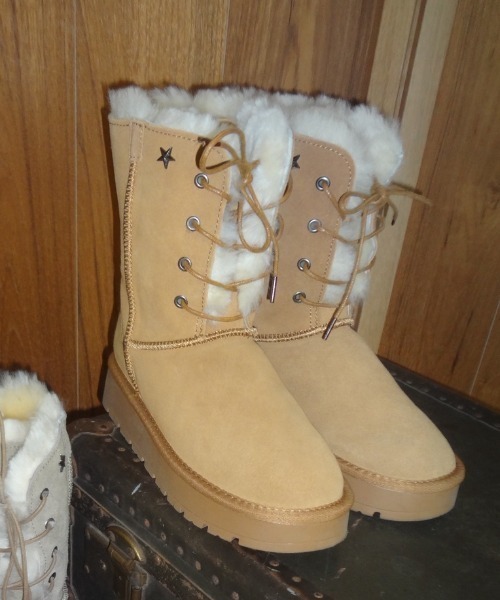 DTYYPE(ドタイプ)の「8ホールムートンブーツ(ブーツ・レディース・カーキ/ブラウン・LARGE/MEDIUM/SMALL/X-LARGE)」の16枚目の写真