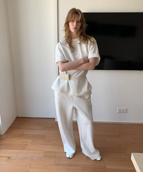 chuclla(チュクラ)の「【LONSLAN】バックリボン テクスチャー オーバーTシャツ CHLONW25s028(スウェット・レディース・ホワイト/グレー・M/S)」の8枚目の写真