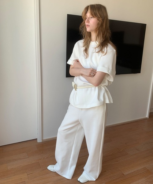 chuclla(チュクラ)の「【LONSLAN】バックリボン テクスチャー オーバーTシャツ CHLONW25s028(スウェット・レディース・ホワイト/グレー・M/S)」の11枚目の写真