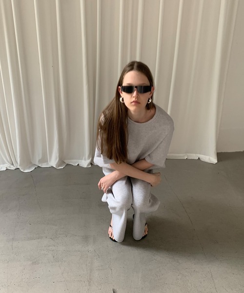 chuclla(チュクラ)の「【LONSLAN】バックリボン テクスチャー オーバーTシャツ CHLONW25s028(スウェット・レディース・ホワイト/グレー・M/S)」の22枚目の写真