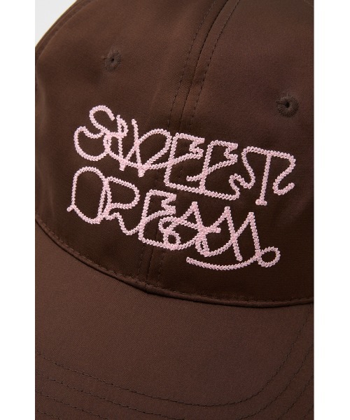 SLY(スライ)の「FRONT LOGO SATIN CAP フロント ロゴ サテン キャップ(キャップ・レディース・ネイビー/ブラウン・FREE)」の15枚目の写真