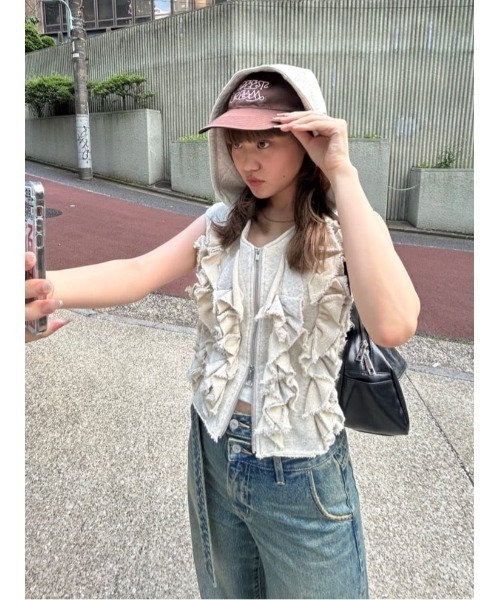 SLY(スライ)の「FRONT LOGO SATIN CAP フロント ロゴ サテン キャップ(キャップ・レディース・ネイビー/ブラウン・FREE)」の22枚目の写真