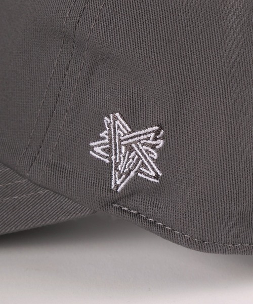 THRASHER(スラッシャー)の「【79】【THRASHER/スラッシャー】ワンポイント ブランドロゴ&サイド刺繍 ツイル ローキャップ(キャップ・メンズ・ベージュ/ホワイト/ブラック/グレー・FREE)」の8枚目の写真