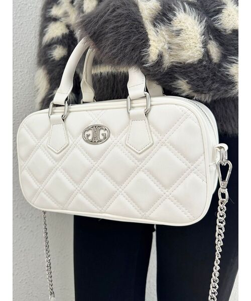 ホワイト キルティング バッグ セール】キルティングrectangle BAG（ハンドバッグ）｜GYDA