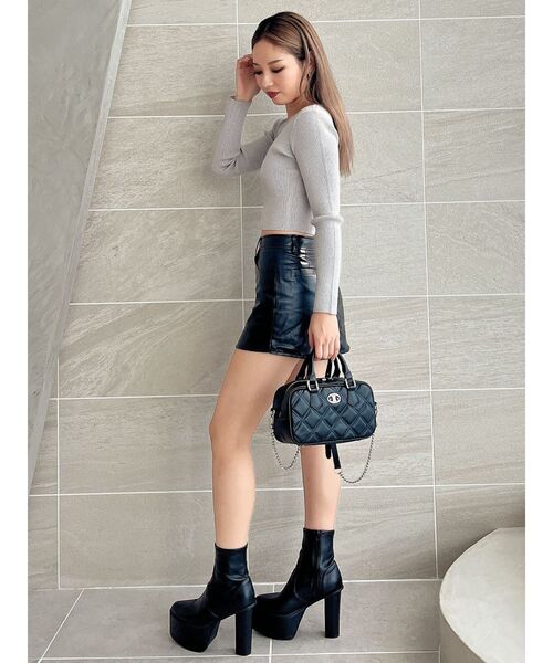 GYDA（ジェイダ）の「キルティングrectangle BAG（ハンドバッグ・レディース・オフホワイト/ブラック・FREE）」の17枚目の写真