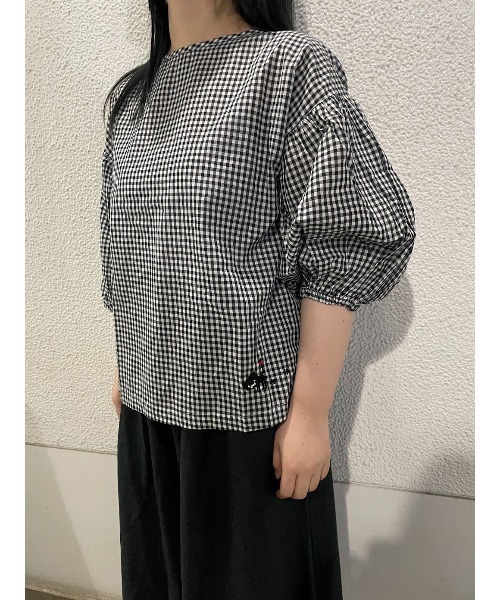 Rydia(リディア)の「ウォーキングコビニャーボリュームスリーブギンガムPO(シャツ/ブラウス・レディース・ネイビー/ブラック・M)」の2枚目の写真