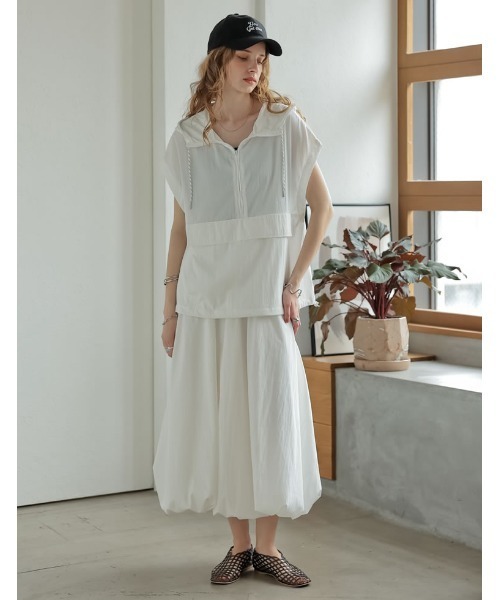 Re:EDIT（リエディ）の「[2025 SUMMER COLLECTION][RAIN SHIELD][撥水加工][セットアップ対応]フレンチスリーブアノラックパーカー（ベスト・レディース・ホワイト/ブラック/チャコールグレー/グレイッシュベージュ・MEDIUM/LARGE）」の11枚目の写真