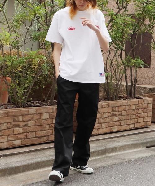Russell Athletic(ラッセルアスレティック)の「Russell Athletic/ラッセルアスレティック×Berkley/バークレイ MULTI LOGO HEAVY COTTON JERSEY S/S T Tシャツ(Tシャツ/カットソー・メンズ・ブラック/ホワイト・XL/M/L)」の13枚目の写真