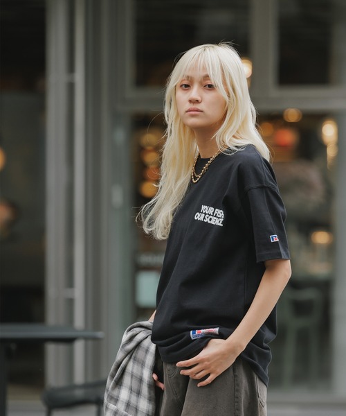 Russell Athletic(ラッセルアスレティック)の「Russell Athletic/ラッセルアスレティック×Berkley/バークレイ MULTI LOGO HEAVY COTTON JERSEY S/S T Tシャツ(Tシャツ/カットソー・メンズ・ブラック/ホワイト・XL/M/L)」の17枚目の写真