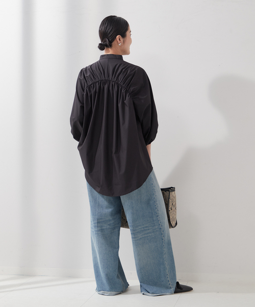 journal standard L'essage（ジャーナルスタンダードレサージュ）の「CPブロードギャザーシャツ（シャツ/ブラウス・レディース・ブルー/ブラック/ホワイト・FREE）」の11枚目の写真