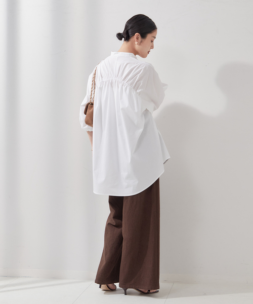 journal standard L'essage（ジャーナルスタンダードレサージュ）の「CPブロードギャザーシャツ（シャツ/ブラウス・レディース・ブルー/ブラック/ホワイト・FREE）」の7枚目の写真