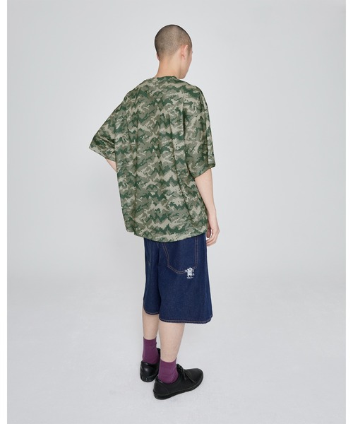 YESEYESEE(イエスアイシー)の「SN Camo Football Tee(Tシャツ/カットソー・メンズ・その他/その他1・S/M/L/XL)」の10枚目の写真