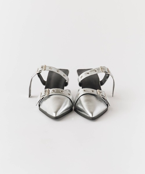 Chick（チック）の「Belt Strap Mule Pumps  / ベルトストラップミュールパンプス（パンプス・レディース・アイボリー/ブラック/シルバー・35/36/37/38）」の6枚目の写真