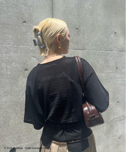 Ameri（アメリ）の「MEDI METALLICA SHEER TEE（Tシャツ/カットソー・レディース・アイボリー/ブラック・FREE）」の18枚目の写真
