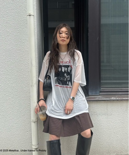 Ameri（アメリ）の「MEDI METALLICA SHEER TEE（Tシャツ/カットソー・レディース・アイボリー/ブラック・FREE）」の9枚目の写真