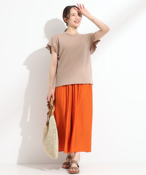 DRESKIP(ドレスキップ)の「【汗ジミ防止/ひんやり/UV】フリルスリーブTシャツ(Tシャツ/カットソー・レディース・ブラック/ダークブラウン/グリーン/オフホワイト・04/03/02/01)」の16枚目の写真