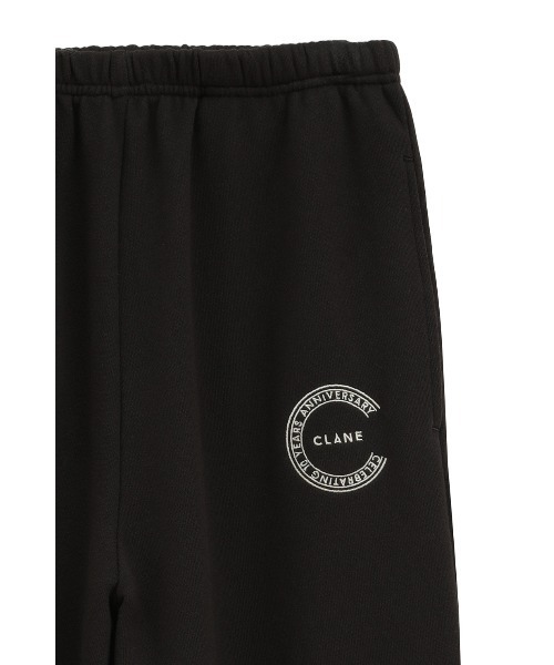 CLANE（クラネ）の「10TH LOGO SWEAT PANTS（スウェットパンツ・レディース・ホワイト/アイボリー/チャコールグレー/ブラウン・0/2/1）」の15枚目の写真