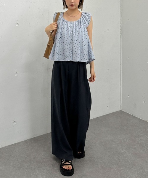 archives（アルシーヴ）の「バルーンノースリ花柄ブラウス（シャツ/ブラウス・レディース・ブルー/アイボリー/ネイビー・MEDIUM）」の18枚目の写真