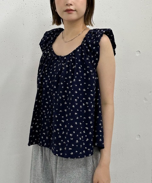 archives（アルシーヴ）の「バルーンノースリ花柄ブラウス（シャツ/ブラウス・レディース・ブルー/アイボリー/ネイビー・MEDIUM）」の21枚目の写真