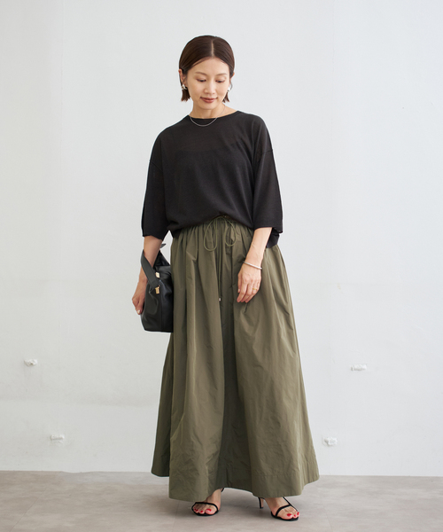 IENA（イエナ）の「タフタイージーボリュームスカート（スカート・レディース・ブラウン/ブラック/カーキ・36/38）」の8枚目の写真