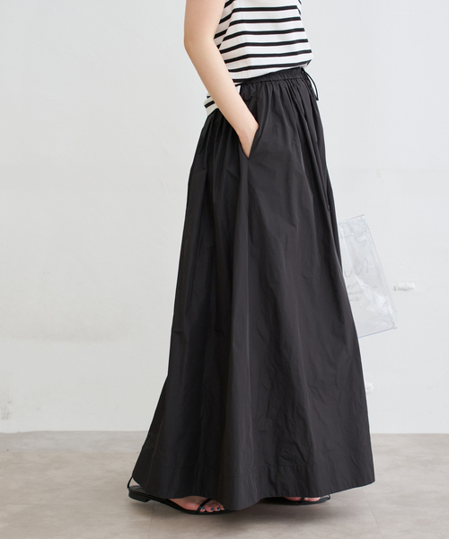 IENA（イエナ）の「タフタイージーボリュームスカート（スカート・レディース・ブラウン/ブラック/カーキ・36/38）」の10枚目の写真