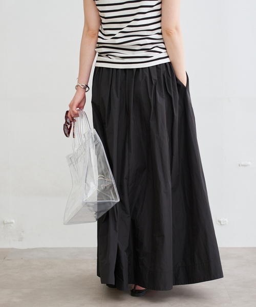 IENA（イエナ）の「タフタイージーボリュームスカート（スカート・レディース・ブラウン/ブラック/カーキ・36/38）」の11枚目の写真