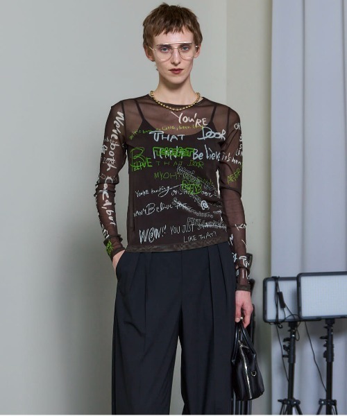 MAISON SPECIAL(メゾンスペシャル)の「Hand Writing Mesh Tops/ハンドライティングメッシュトップス(Tシャツ/カットソー・レディース・ブルー/ベージュ/チャコールグレー/ホワイト・FREE)」の12枚目の写真