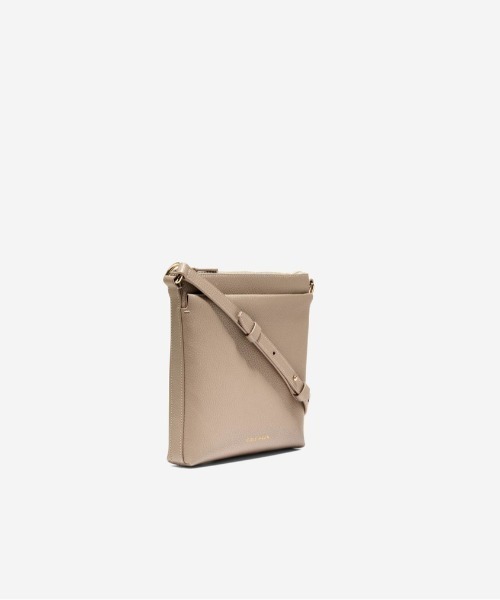 COLE HAAN(コールハーン)の「エミリーレザークロスボディ womens(ショルダーバッグ・レディース・ベージュ・OSFA)」の3枚目の写真