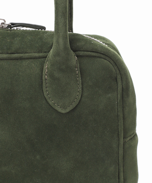 OUTDOOR PRODUCTS(アウトドアプロダクツ)の「2WAY CUBE BAG Suede Look(クラッチバッグ・レディース・カーキ/ブラック/キャメル・FREE)」の12枚目の写真