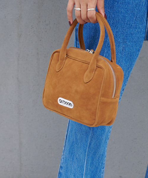 OUTDOOR PRODUCTS(アウトドアプロダクツ)の「2WAY CUBE BAG Suede Look(クラッチバッグ・レディース・カーキ/ブラック/キャメル・FREE)」の14枚目の写真