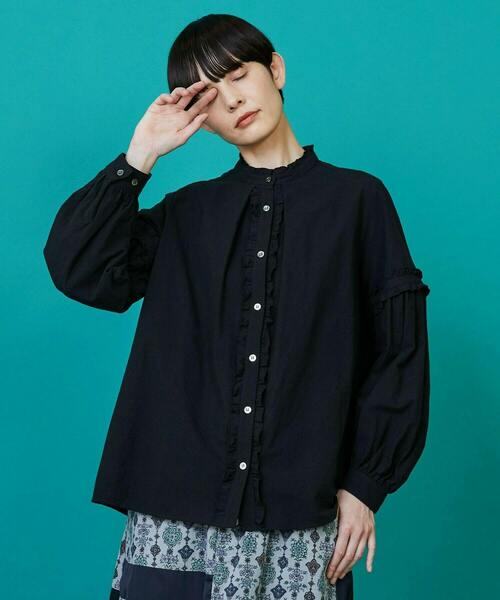 FRAPBOIS(フラボア)の「シーツフリル ブラウス(シャツ/ブラウス・レディース・ホワイト/ブラック・1)」の1枚目の写真