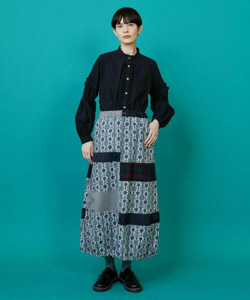 FRAPBOIS(フラボア)の「シーツフリル ブラウス(シャツ/ブラウス・レディース・ホワイト/ブラック・1)」の5枚目の写真