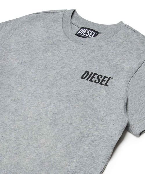 DIESEL KIDS(ディーゼルキッズ)の「DIESEL(ディーゼル)Kids & Junior ブランドロゴ半袖Tシャツカットソー(Tシャツ/カットソー・キッズ・グレー/ブラック/ホワイト/ネイビー・4Y/6Y/8Y/10Y/12Y/14Y/16Y)」の11枚目の写真