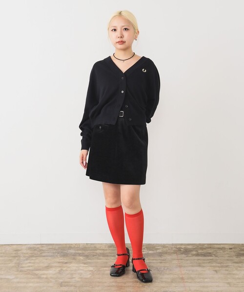FRED PERRY（フレッドペリー）の「FRED PERRY / V-Neck Cardigan [手洗い可]（カーディガン/ボレロ・レディース・ベージュ/ブラック・10）」の7枚目の写真