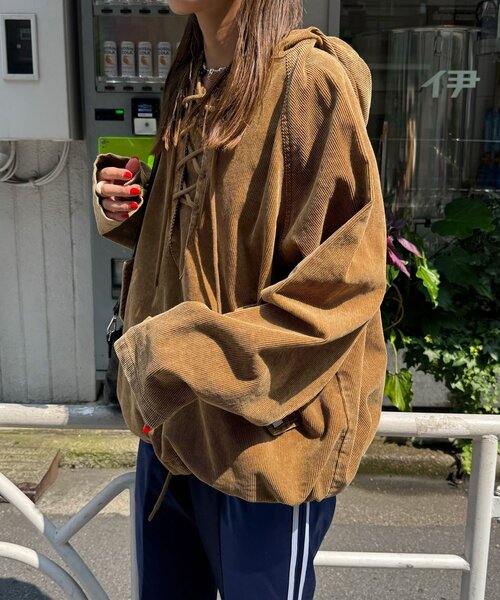 CIAOPANIC（チャオパニック）の「【UNESS/ユーネス】加工コーデュロイアノラックパーカー（その他アウター・レディース・マスタード/ブラウン/カーキ・ONE SIZE）」の19枚目の写真